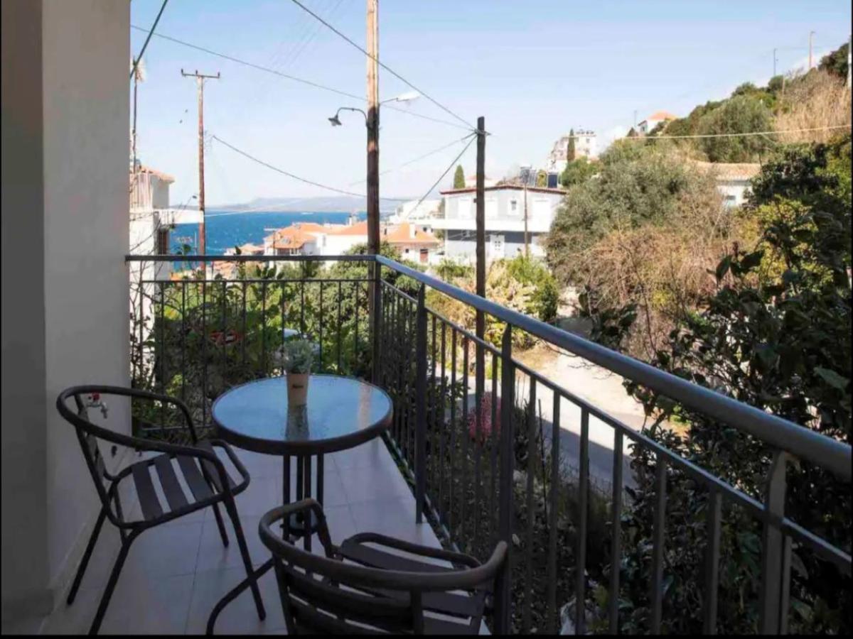 Mimikas Apartment Pylos Ngoại thất bức ảnh